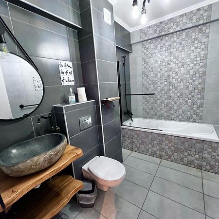 Grand Mamaia Lake Apartments Констанца Экстерьер фото